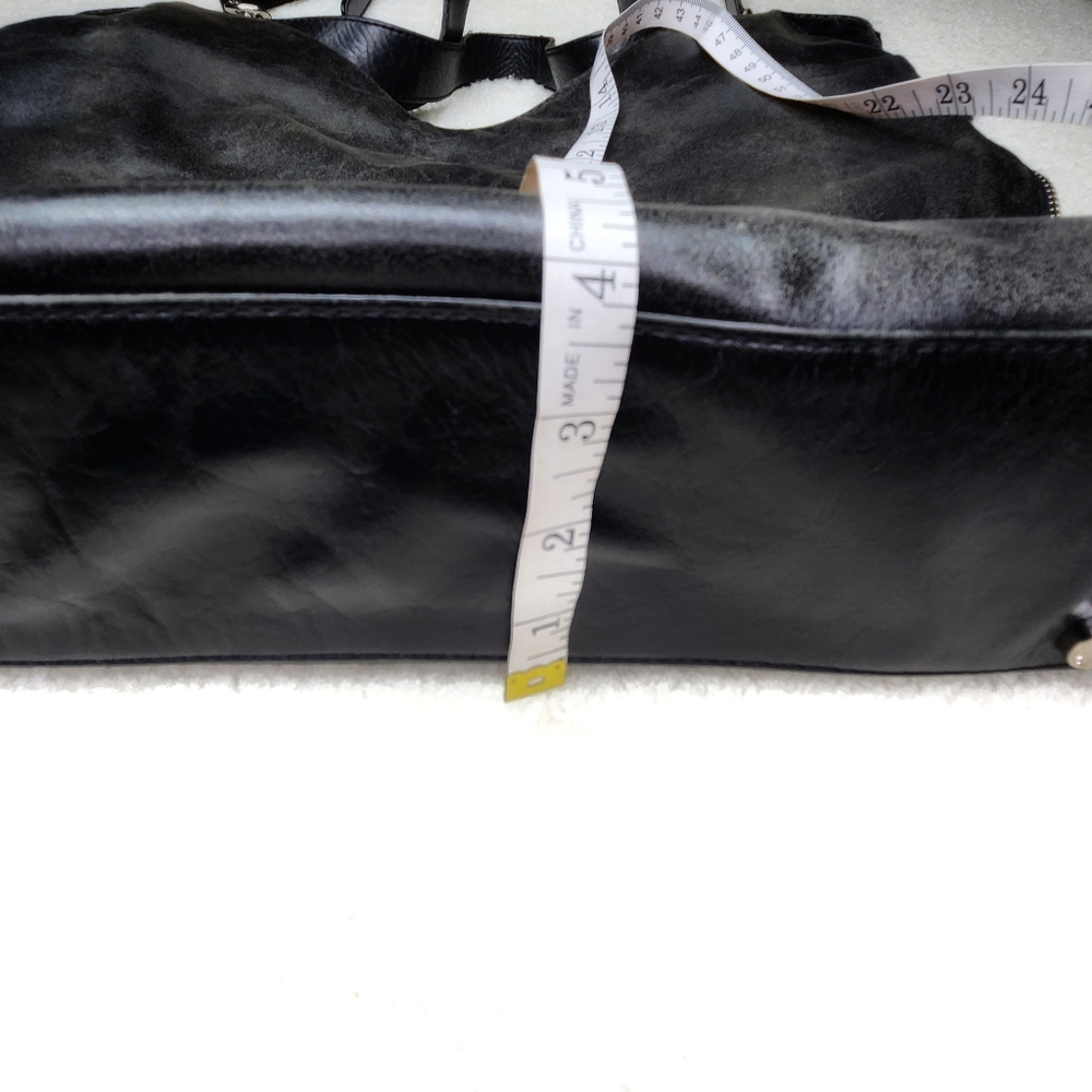 Michael Kors Devon Large Hobo Black Leather Shoulder Tote - Picture 11 of 14